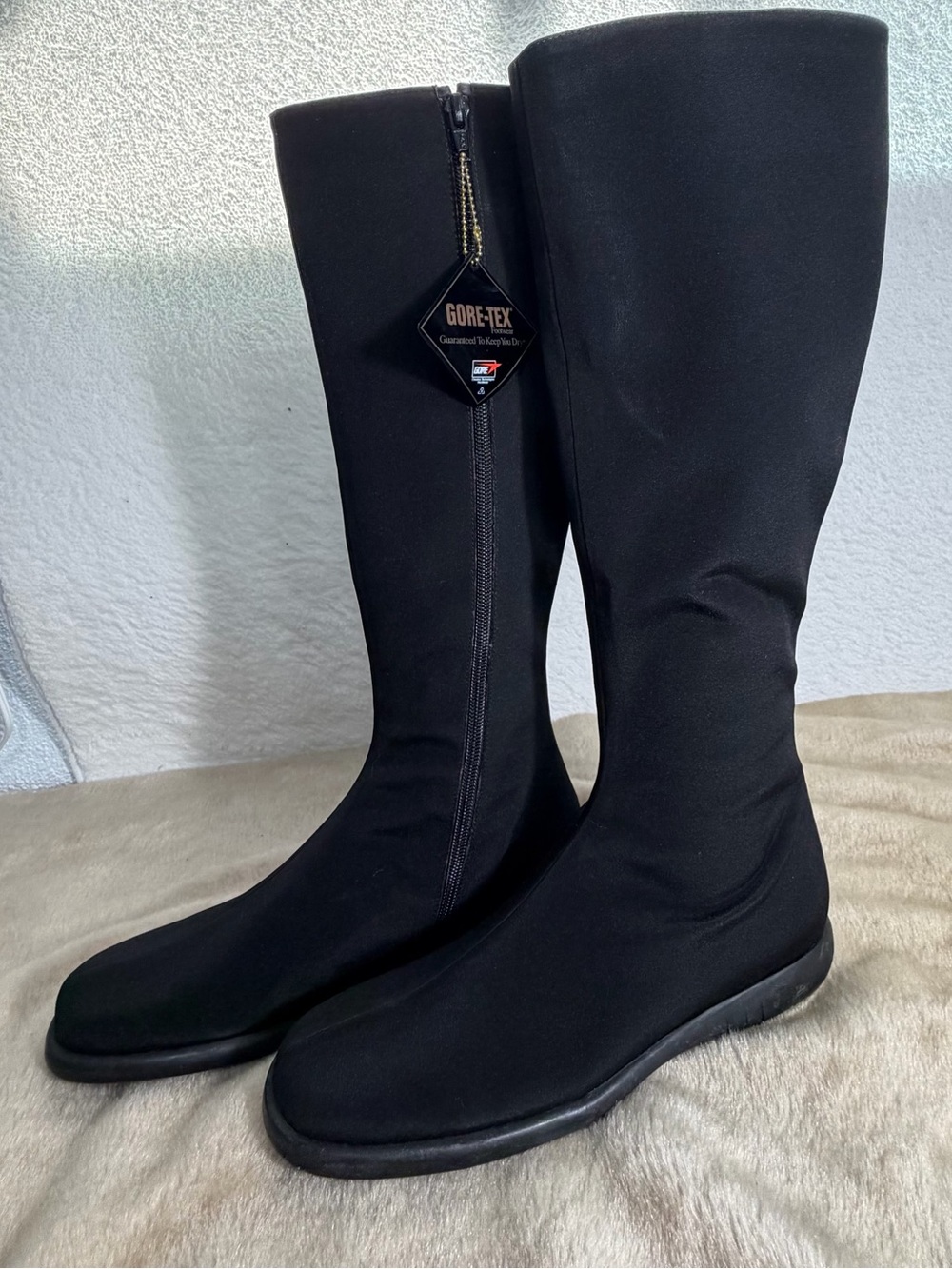 Stuart Weitzman Gore-Tex Knee High Stretch Boots Black Womens 9 Waterproof Boots